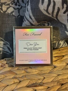 Too Faced Dew You Fresh Glow Translucent Setting Powder